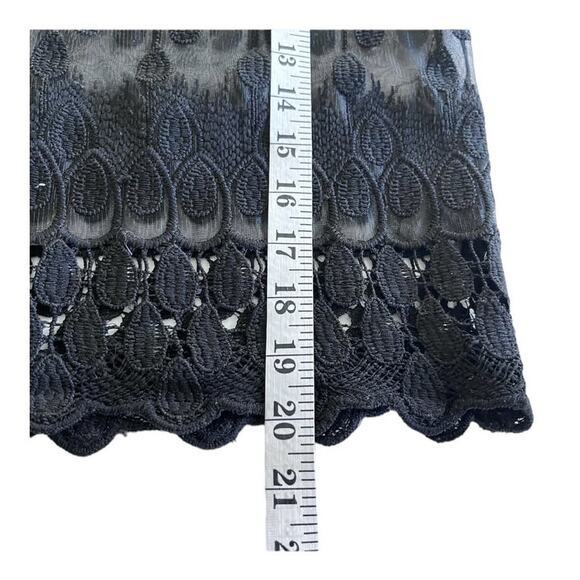 J.O.A. Black Sheer Embroidered Sleeveless Top Size Small - Picture 6 of 7